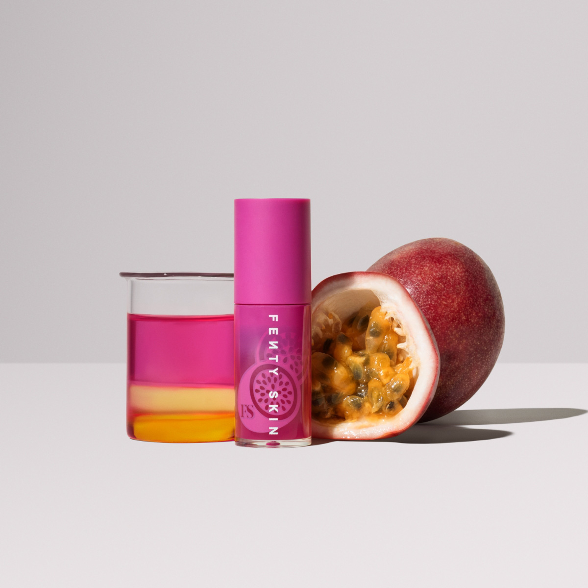 FENTY TREATZ LIP OIL HIDRATANTE (ACEITE HIDRATANTE PARA LABIOS)